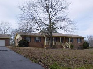 104 Brookwood Ln, Moore, SC 29369