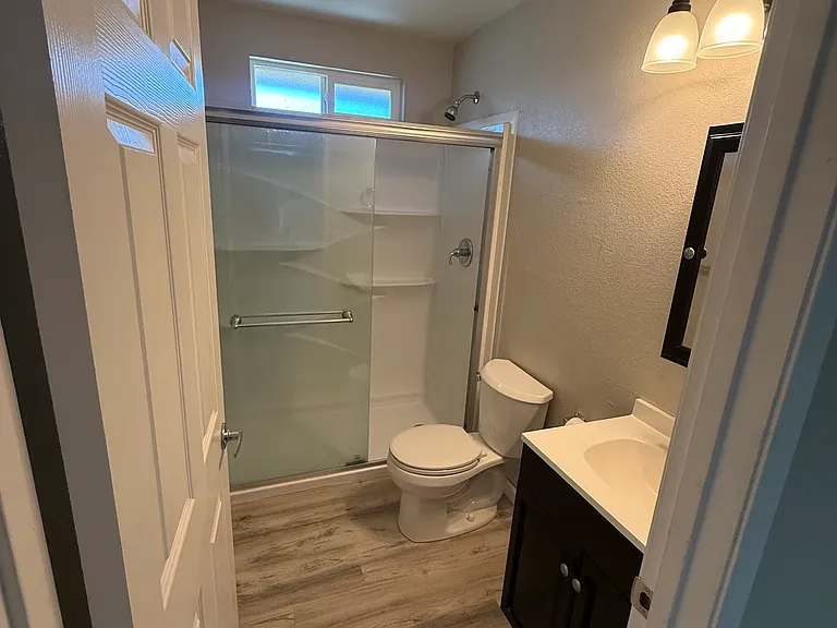206 W 12th St #1141 — Photo 3