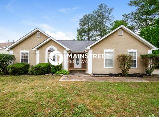 10903 Thrasher Rd, Hampton, GA 30228