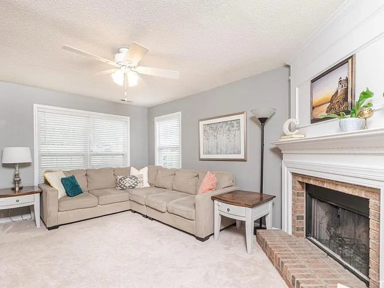 4 Marsh Landing Ct — Photo 14