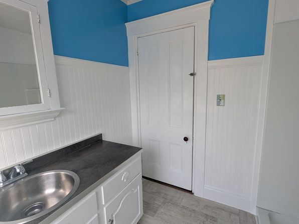 (undisclosed Address)