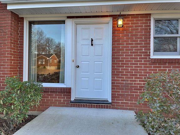 5th image of 4504 Fontaine Dr
