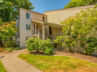 10194 SW Trapper Ter, Beaverton, OR 97008