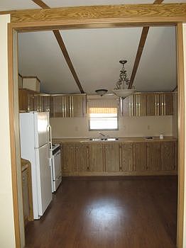 Great Kitchen with Tons of Storage!!!