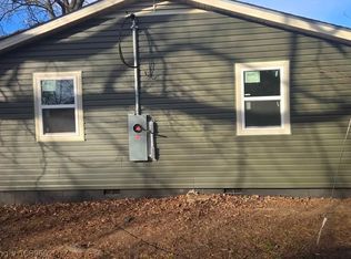 825 E Mary Ave, Sallisaw, OK 74955