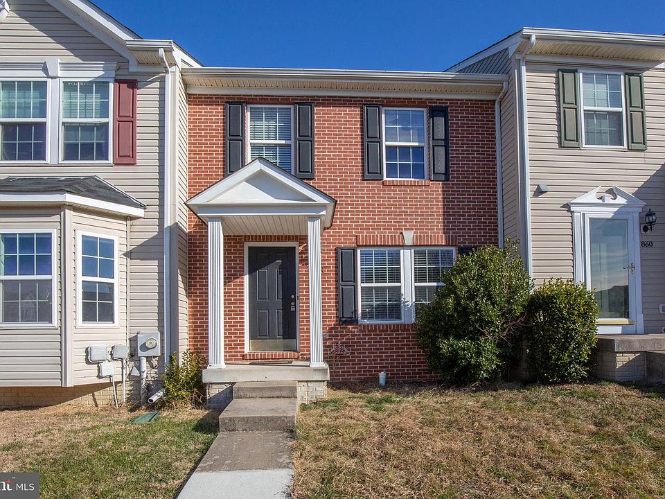 1st image of 858 Marquette Dr