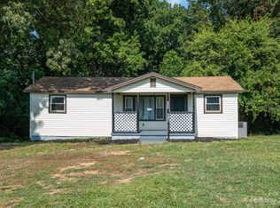 1334 Waldon Rd, Charlotte, NC 28214
