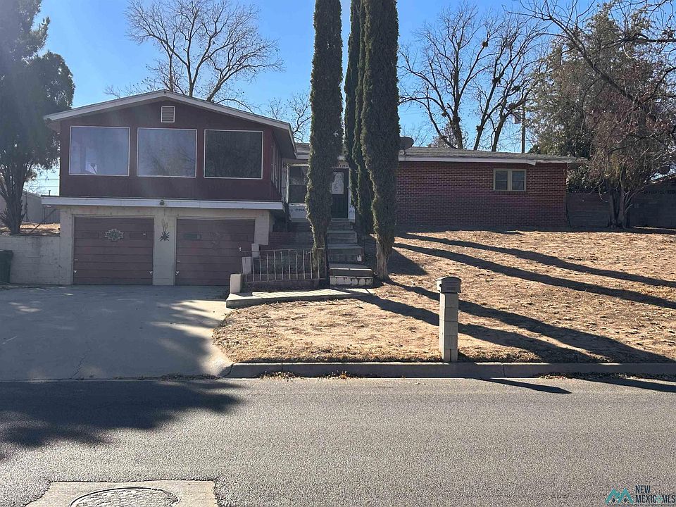 1st image of 1203 W Riverside Dr