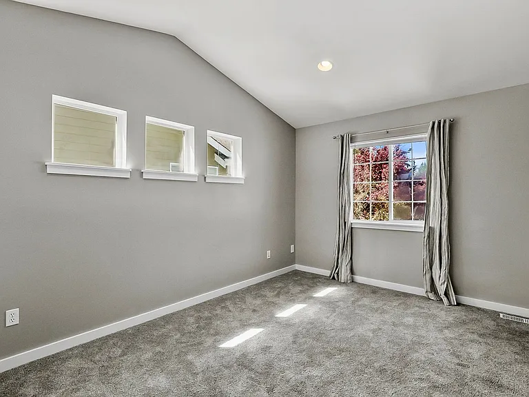 1320 Weaver Way — Photo 23
