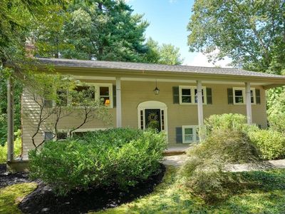 50 Hearthstone Dr, Medfield, MA, 02052