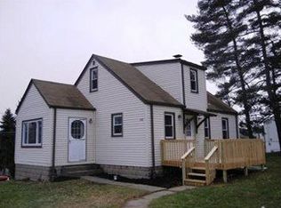 1112 Charlon St, Butler, PA 16001