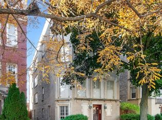 136 Custer Ave APT 3, Evanston, IL 60202