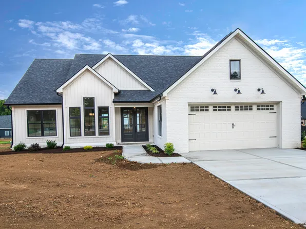 522 Saffron Ln, Versailles, KY 40383
