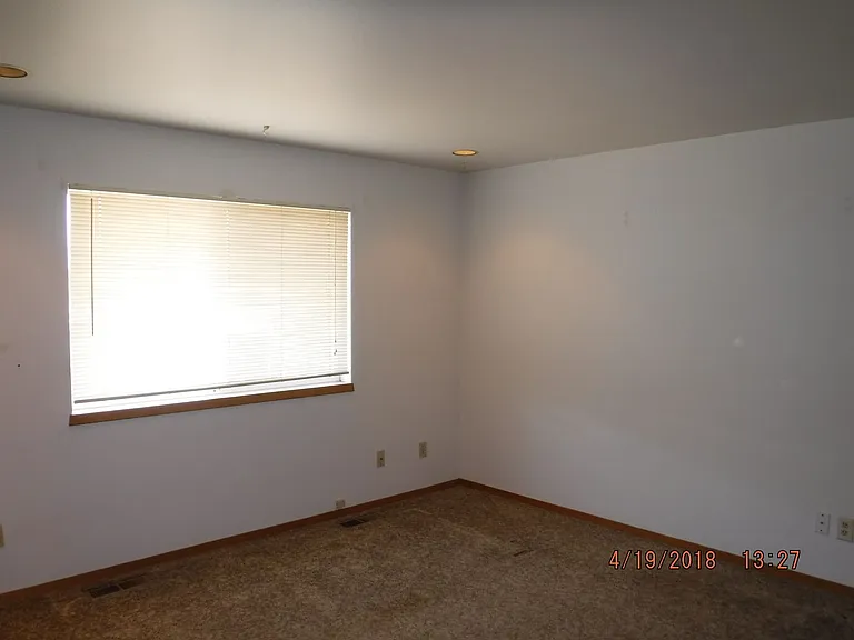309 Powder River Ave — Photo 13