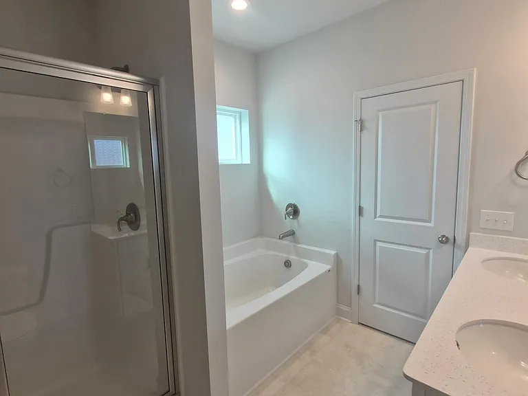 301 Harvest Dr — Photo 25