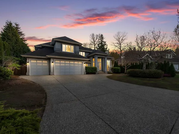 13572 22a Ave, Surrey, BC V4A 9V2
