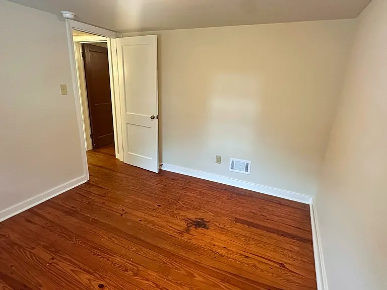 1331 Lititz Rd — Photo 11