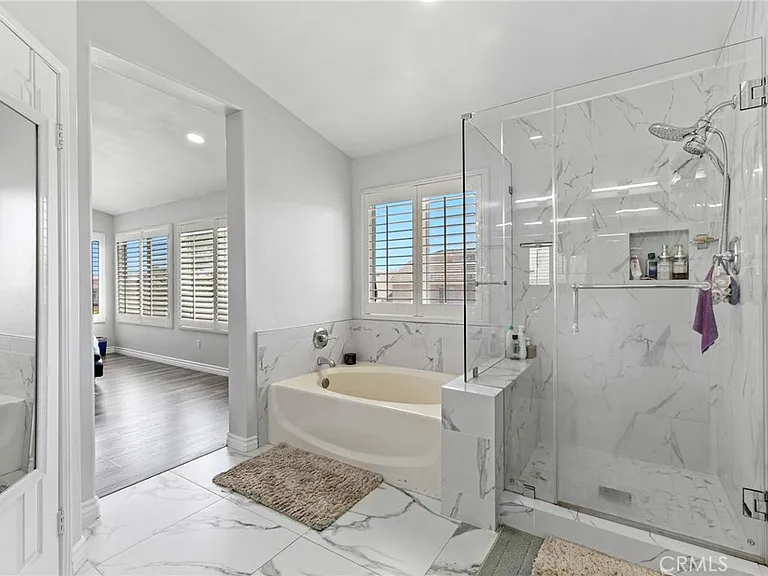15881 Madelyn Ct — Photo 25