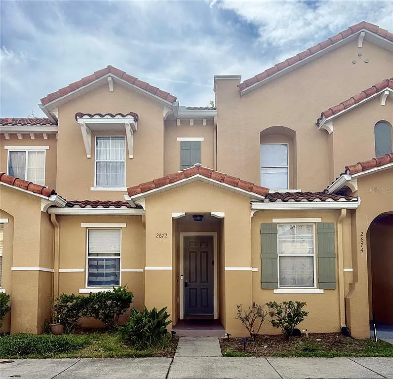 3 bed, 3.0 bath, 1362 sqft, $1,850 — Photo 1