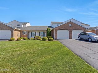237 Scottsdale Dr, Mifflinburg, PA 17844