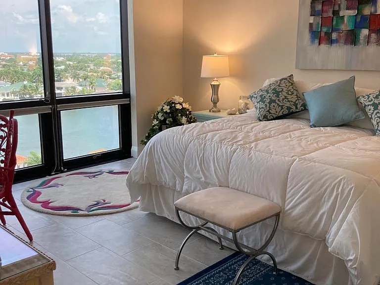 4751 Gulf Shore Blvd N #12 — Photo 10