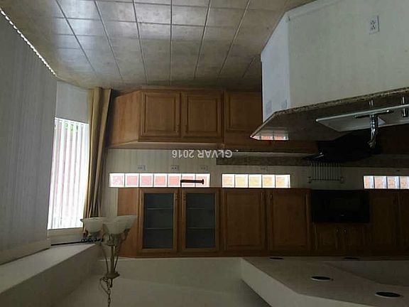 5th image of 6624 Coronado Crest Ave