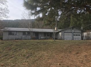 62174 Starr Ln, La Grande, OR 97850