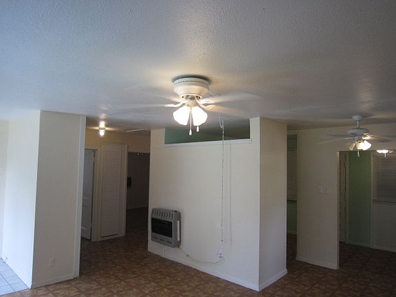 3rd image of 2854 Heber Ave