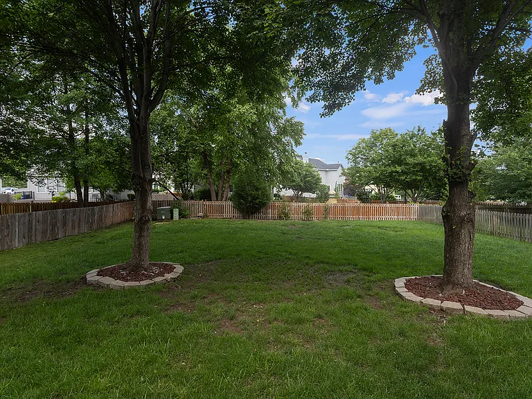 13982 W 148th St — Photo 35