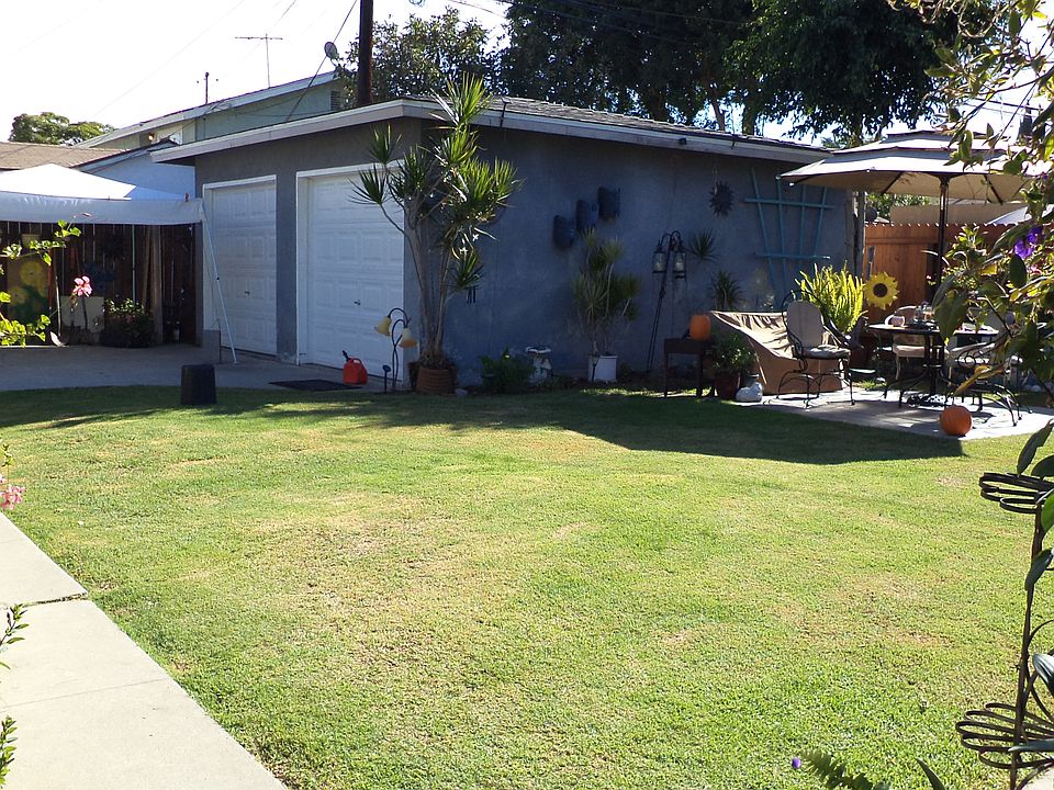Garage in backyard