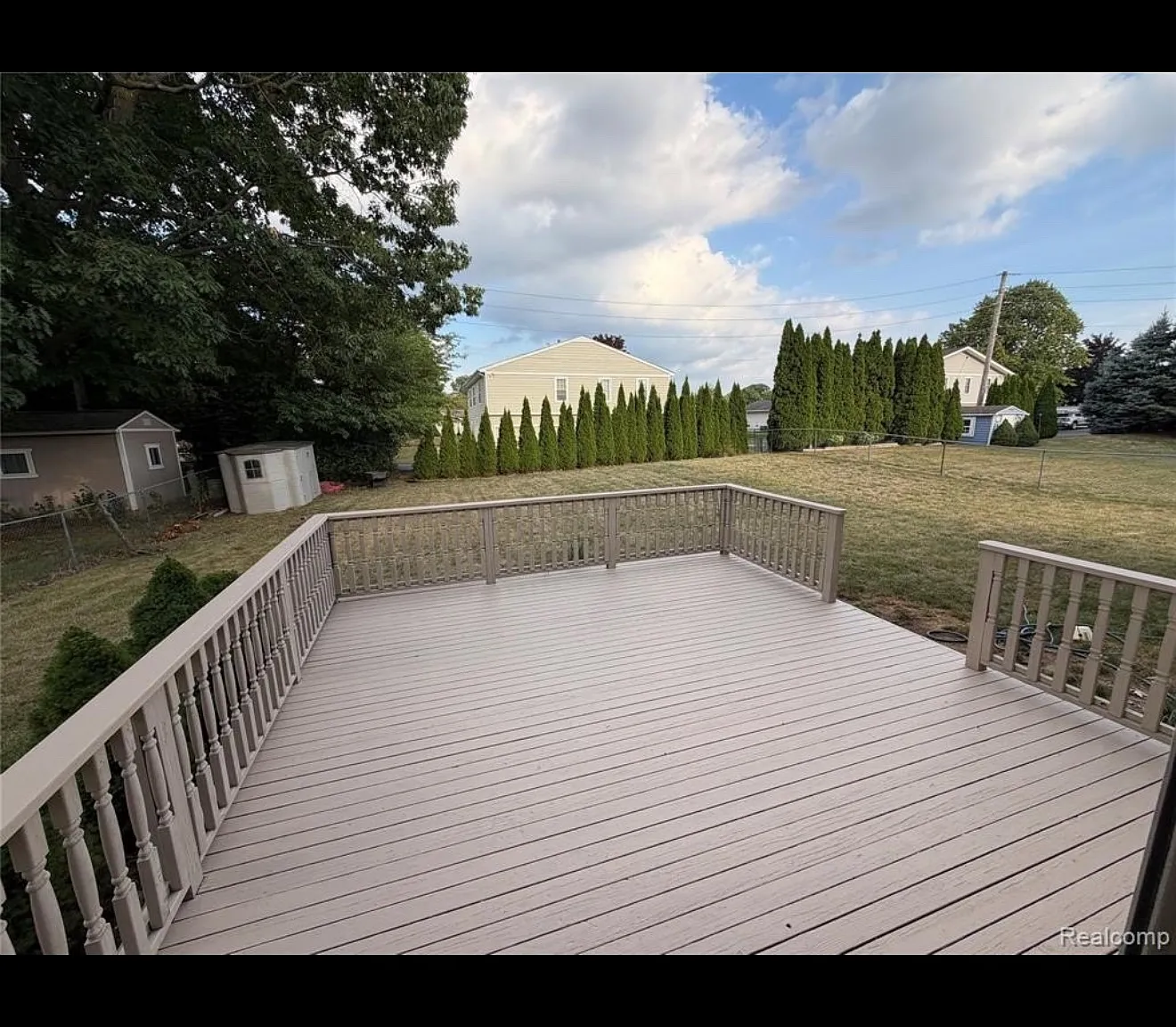 3 bed, 2014 sqft, $2,500 — Photo 3