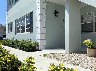 875 SW 4th Ct APT 2, Boca Raton, FL 33432