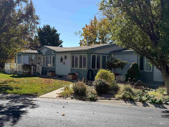 910 Moon Glo Ave Space 45, Buhl, ID 83316