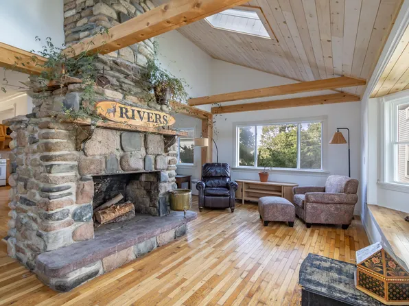 310 Main Street, Winter Harbor, ME 04693