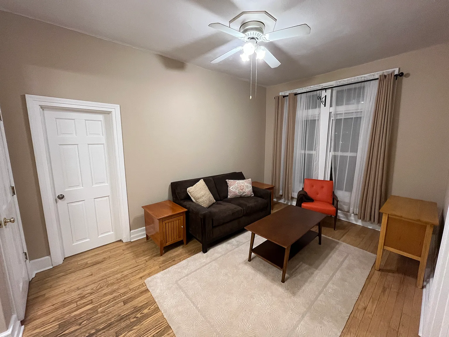 1 bed, 600 sqft, $1,250 — Photo 2