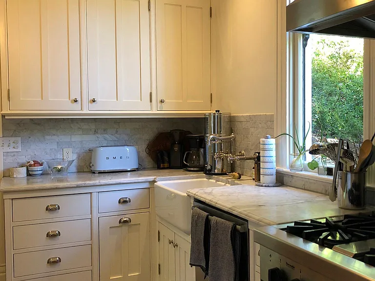 1153 N Avenue 64 — Photo 12