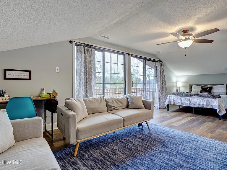 206 Long Leaf Rd — Photo 42