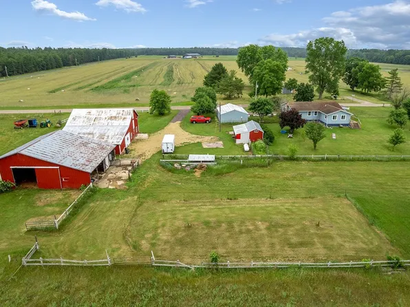 N2861 24th Ave, Lyndon Station, WI 53944
