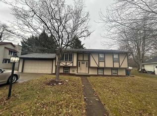 472 Courtney Dr, Newark, OH 43055