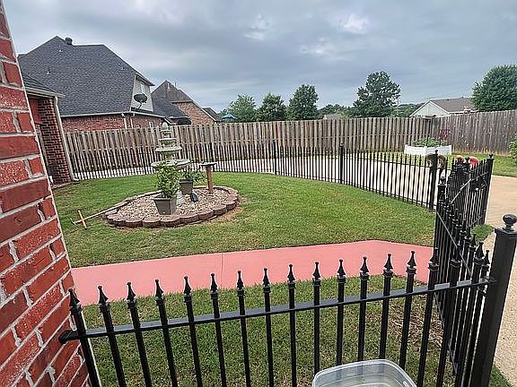 2nd image of 2309 N Berkleigh Dr