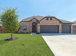 501 Williams Way, Van Alstyne, TX 75495