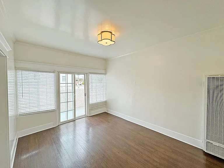 1125 E Appleton St #1129 — Photo 9