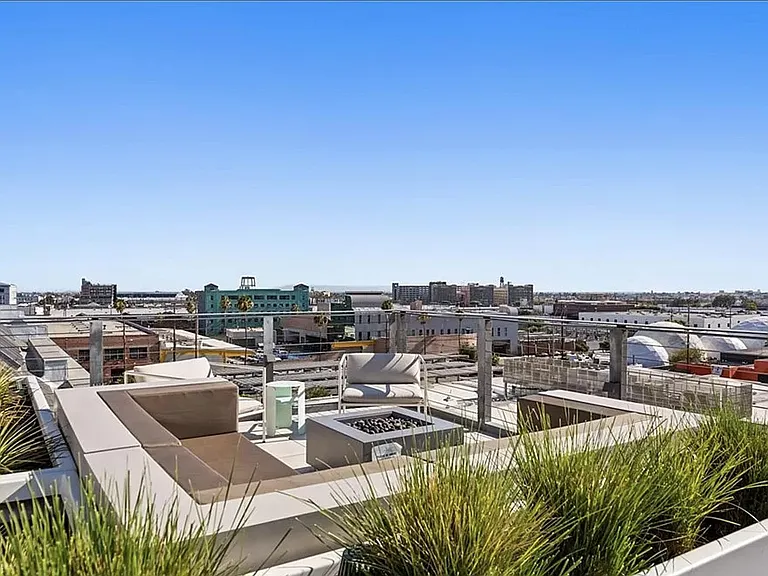 510 S Hewitt St #316 — Photo 21
