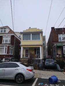 156 Wegman Pkwy, Jersey City, NJ, 07305