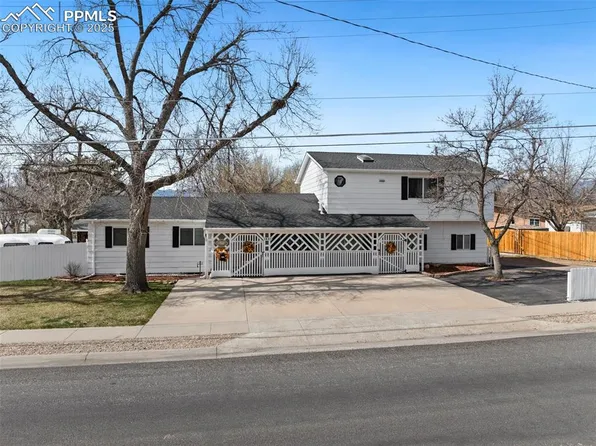 1641 Acacia Dr, Colorado Springs, CO 80907