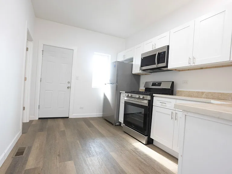 8739 S Colfax Ave #2 — Photo 10