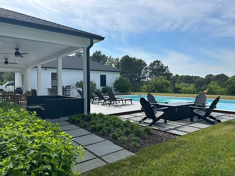 67 Blackwatch Ct — Photo 2