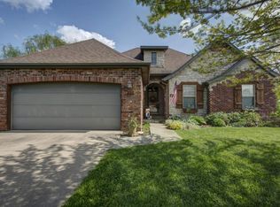 810 E Current Dr, Ozark, MO 65721