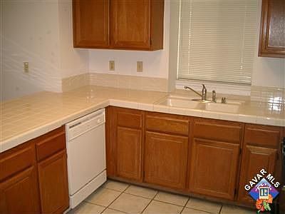 2nd image of 37409 Larchwood Dr