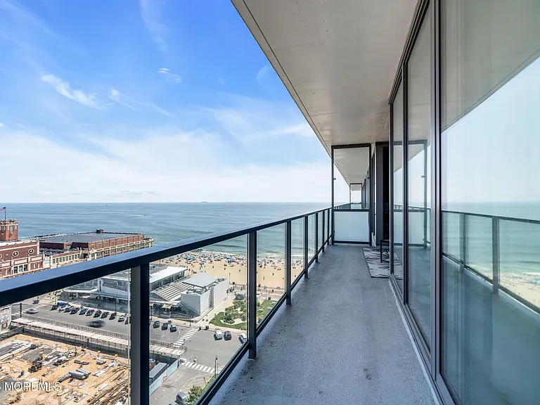 1101 Ocean Ave #1510 — Photo 9